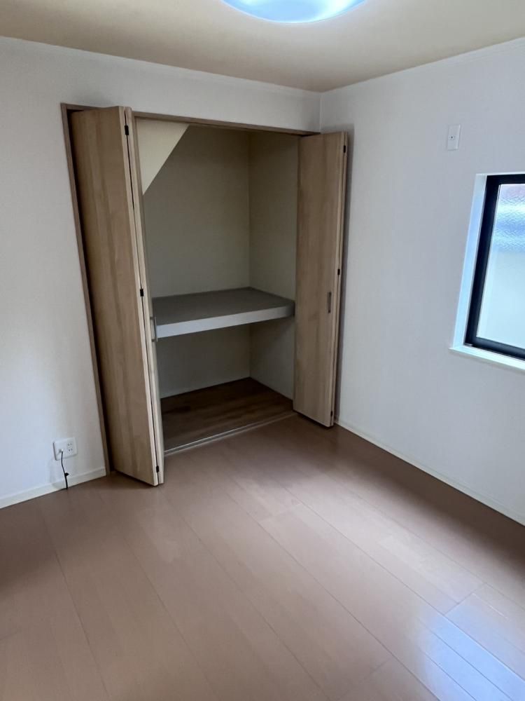 �y���̑������E�X�y�[�X�z�@1F