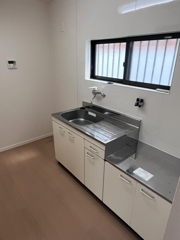 �y�L�b�`���z�@1F