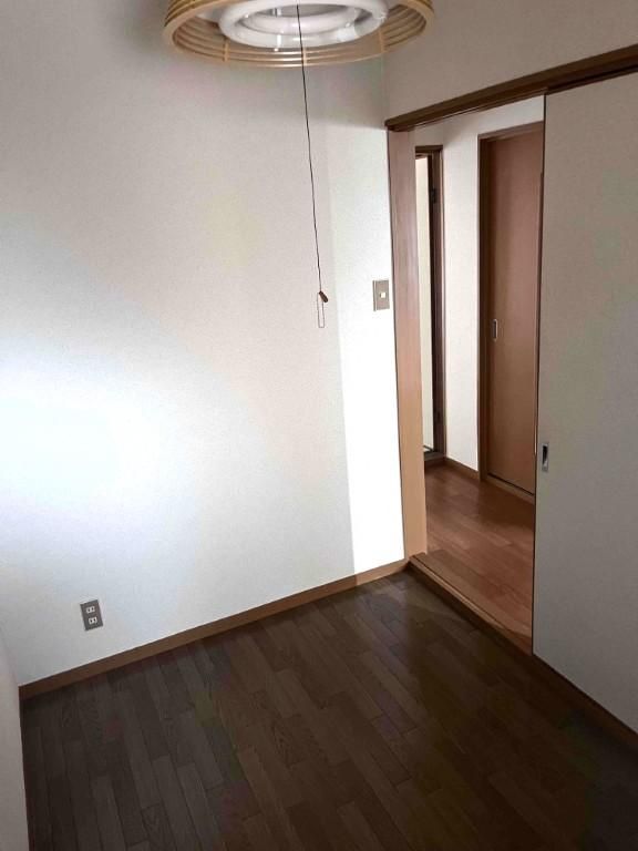 �y���̑������E�X�y�[�X�z�@