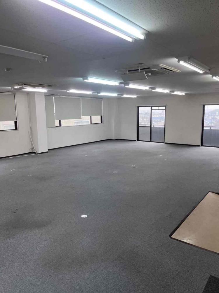 �y���̑������E�X�y�[�X�z�@